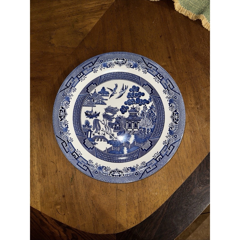 Blue Willow Round Serving Platter Charger/Plate 12.5" Churchill England MINT